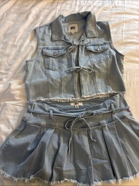 NYC Light Blue Denim Crop Vest (L)& Pleated Mini Skirt (XL)Set